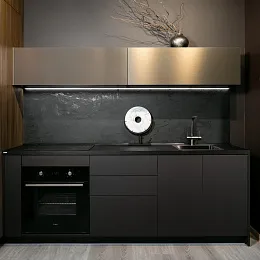 Прямая кухня Нова Blackstone 220х90х60 без верха