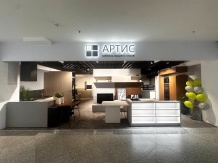 Новый фирменный салон «АРТИС Кухни» в МЦ Кубатура